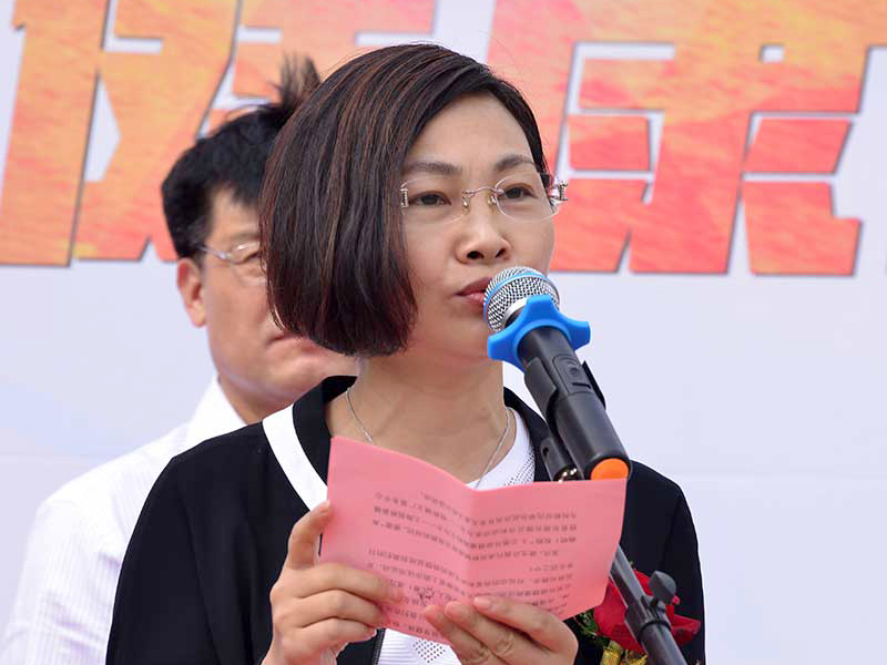 1、祝桥镇社建办主任龚梅致辞.JPG